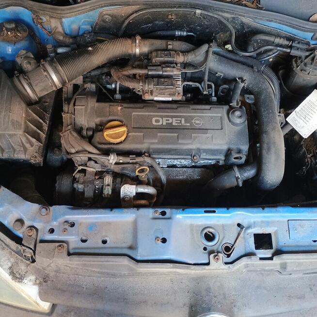 Czesci Opel Corsa 1.7 DTI