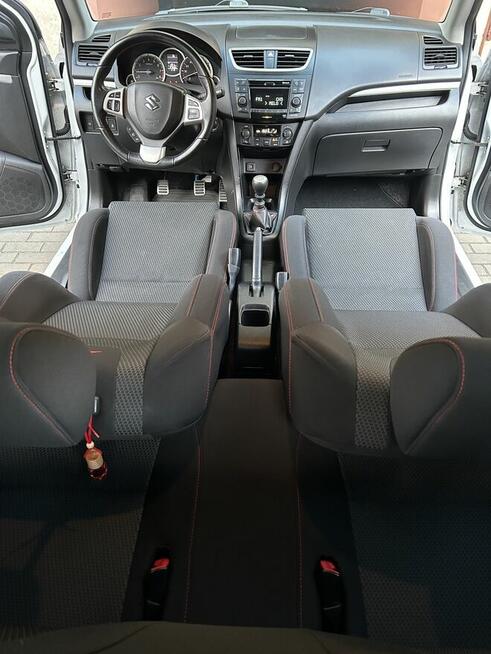 Suzuki Swift 1.6 Sport 2017 · 87600 km · 1 586 cm3 · Benzyn