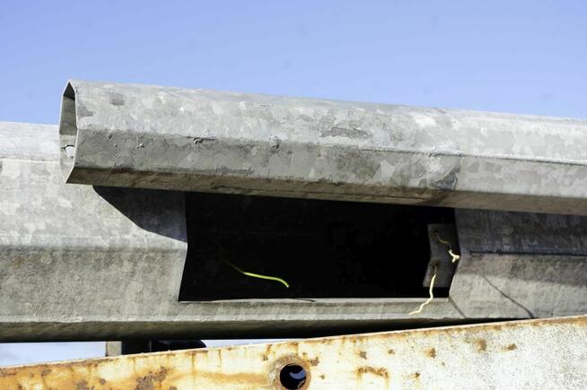 słupy podstawy maszty do kamer, anten lub oświetlenia