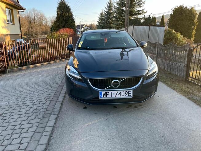 Volvo V40 2016 | Bogate wyposażenie + 2 komplety kół