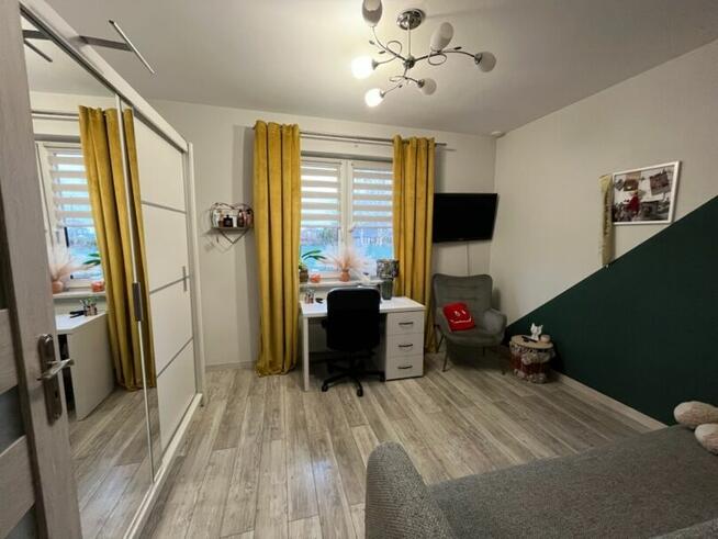 Sprzedam dom 110 M2 z poddaszem do adaptacji