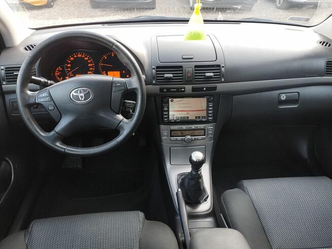 Toyota Avensis 2.0d4d 126kM Navi Hak