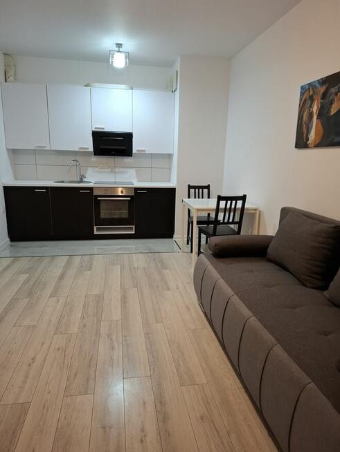 Samodzielny pokój z aneksem kuchennym