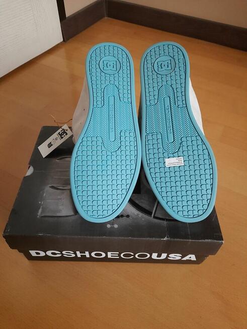 Buty DC Shoes Court Graffik SD 300678 r. 42 27cm Skate Women