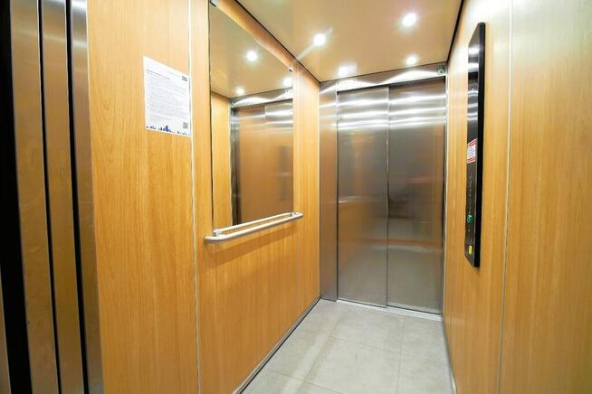 Z garażem i balkonem 2 pokojowe bezpieczne osiedle