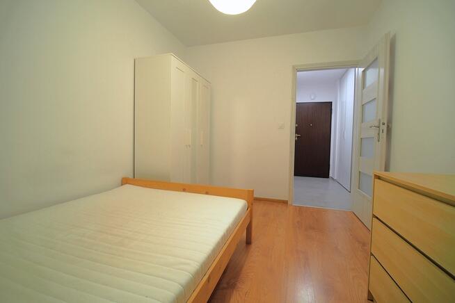 Z garażem i balkonem 2 pokojowe bezpieczne osiedle