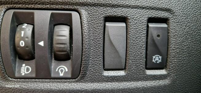 Renault Clio 2017/18 ROK !!Zobacz opis !! W podanej cenie ROCZNA GWARANCJA !!