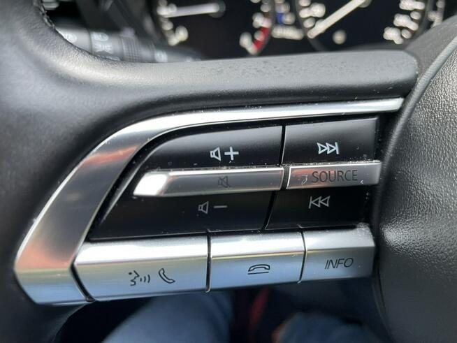 Mazda 3 2.0 SKYACTIV-G Nawigacja HeadUp Niski Przebieg Zarejestrowana w Polsce