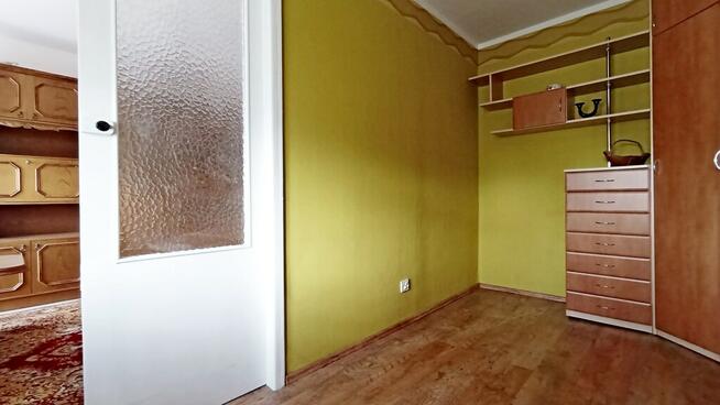 Pokój w mieszkaniu 3-pok. z salonem – Zagłoby 2