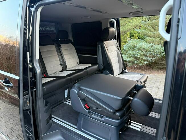 Volkswagen Multivan 4Motion , Highline 199KM