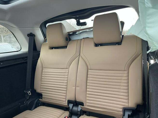 Land Rover Discovery Metropolitan mHEV Skóra 4x4 HAK Kamery360 7os. Pneumatyka