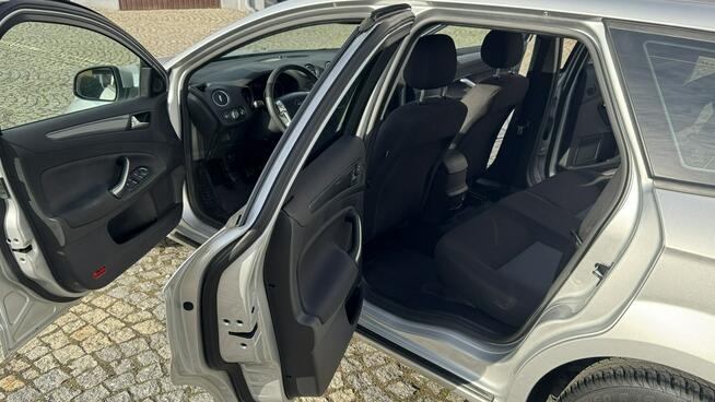 Ford Mondeo 2.0 TDCI 140KM z Niemiec - Nawigacja, Led, Serwisowany + Koła zimowe!