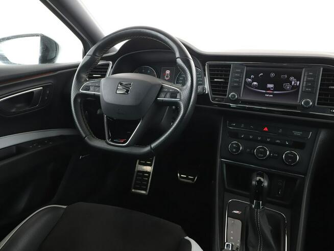 Seat Leon DSG navi Czujniki parkowania Klimatyzacja Podgrzewane fotele Bluetooth