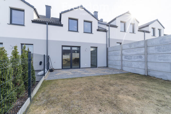 Dom bliźniaczy z ogrodem Czaple 10 min do Gdańska