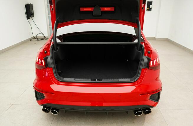 Audi S3 310KM Quattro Panorama VirtualPlus MatrixLed TempomatACC Kamera Alu19