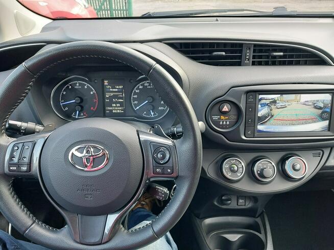 Toyota Yaris AUTOMAT SALON PL. 100% bezwypadkowa pierwszy wł.
