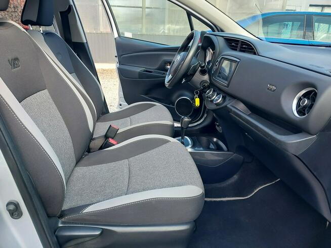 Toyota Yaris AUTOMAT SALON PL. 100% bezwypadkowa pierwszy wł.