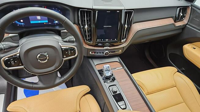 Volvo XC 60 AWD Ultimate Dark aut ! Z Polskiego Salonu ! Faktura VAT !