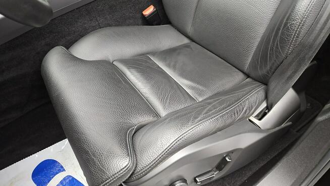 Volvo XC 60 Plus Dark aut ! Z Polskiego Salonu ! Faktura VAT !