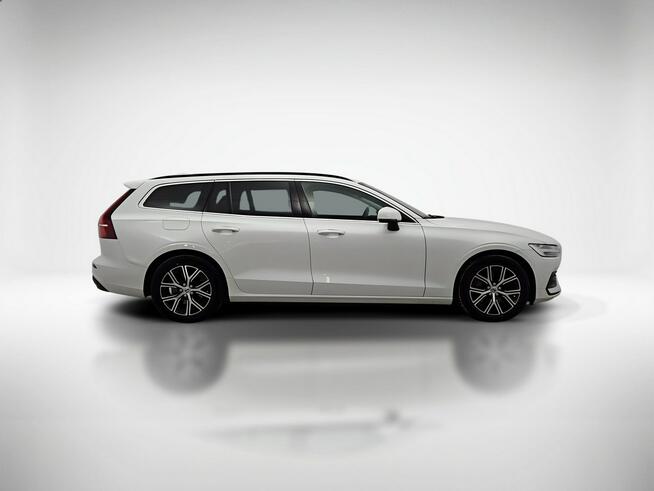 Volvo V60 B4 D Core aut ! Z Polskiego Salonu ! Faktura VAT !
