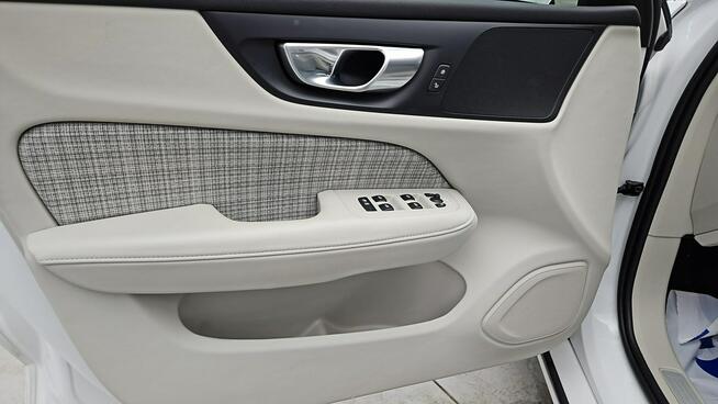 Volvo V60 B4 D Core aut ! Z Polskiego Salonu ! Faktura VAT !