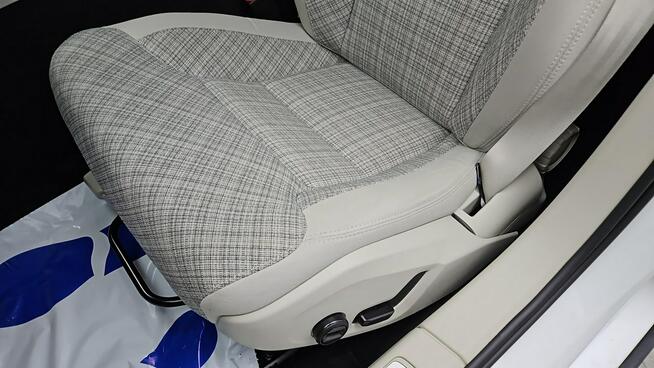 Volvo V60 B4 D Core aut ! Z Polskiego Salonu ! Faktura VAT !