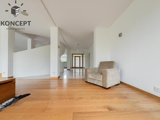 Wyjątkowy Dom w zabudowie Szeregowej ul. Oboźna