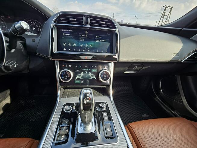 Jaguar XE od 1400zł miesięcznie bez wpłaty!