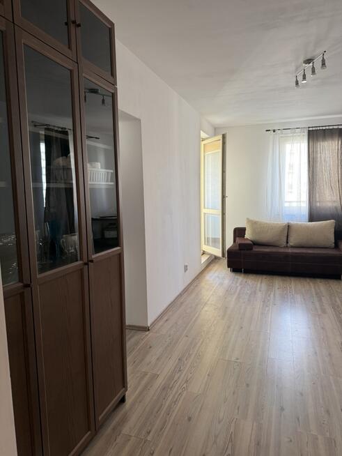 Śliczna duża kawalerka metro basen siłownia