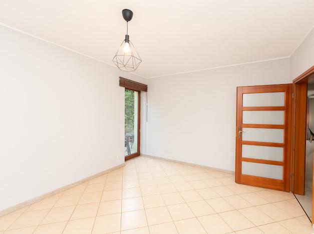 Dom Czernica, M. Reja