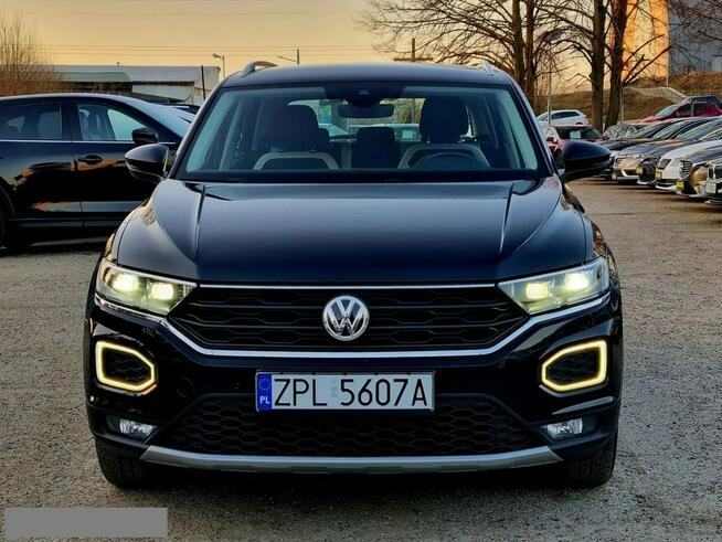 Volkswagen T-Roc Full LED Serwis Virtual Cocpit Navi Kamera ACC Gwarancja!
