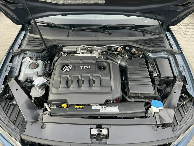 Volkswagen Passat Elegance 4Motion Automat Podgrzewanie Kamera 240KM