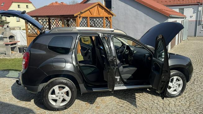 Dacia Duster 1.6 Benzyna 105KM z Niemiec, Serwisowany, Klimatyzacja, ALU 16, HAK!