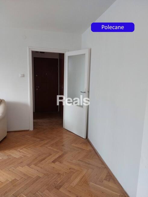 Po remoncie. Rondo Wiatraczna