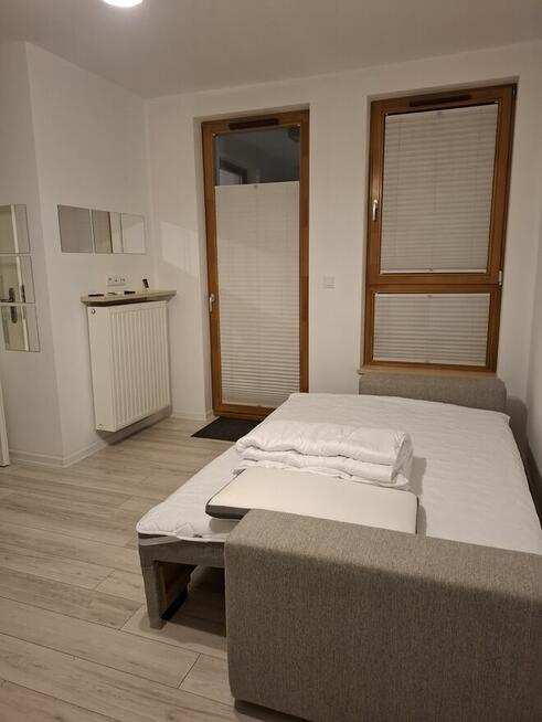 Samodzielny pokój z aneksem kuchennym