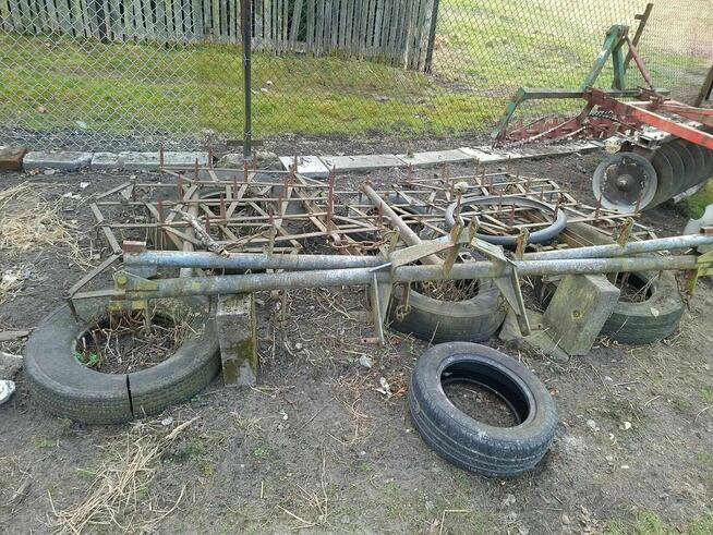 Wóz do ciągnika metalowy i maszyny rolnicze