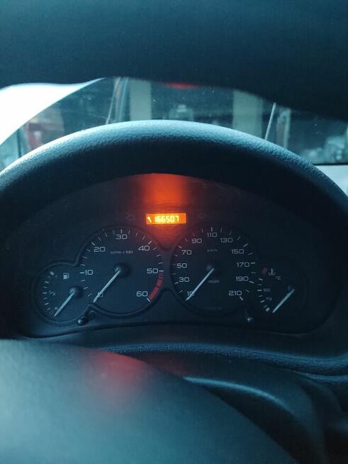 Peugeot 206 hatchback