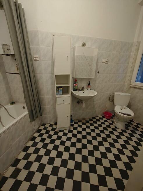 3 pokoje z ogrzewaniem, balkonem w Śródmieściu