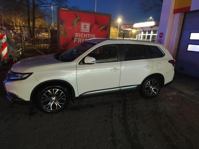 Mitsubishi Outlander 2017 • 113 000 km • LPG • Serwis ASO •