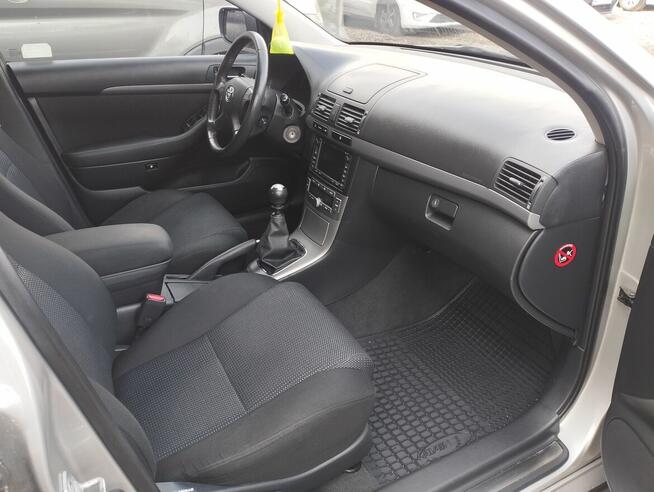 Toyota Avensis 2.0d4d 126kM Navi Hak