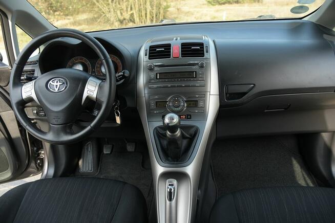 Toyota Auris 1.6 Dual VVTI 124km Klimatronic Tempomat 177 00