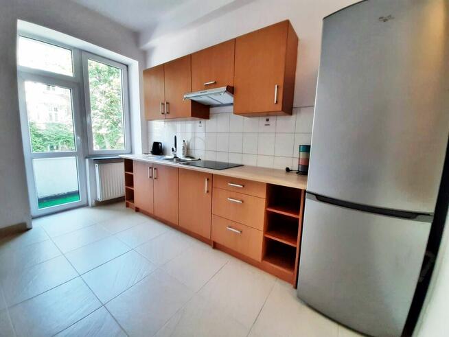 Mieszkanie w kamienicy art deco z miejscem postojowym