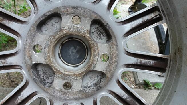 4 koła do Volvo V40