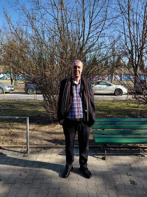 Nie szukam wszystkiego… tylko czegoś, co ma sens