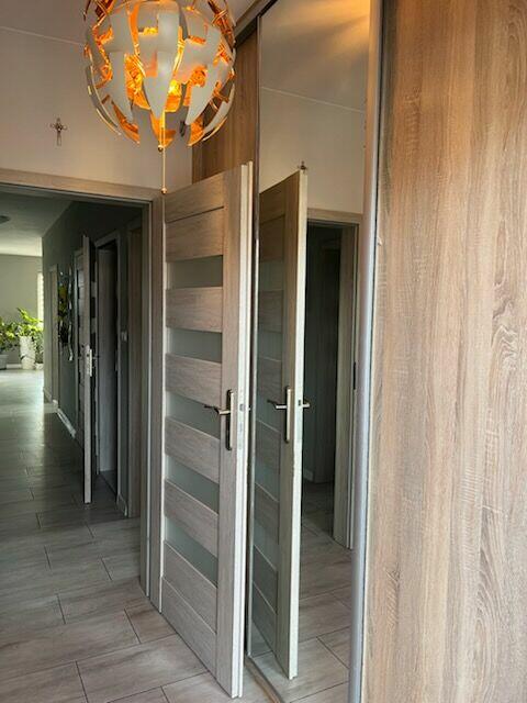 Sprzedam dom 110 M2 z poddaszem do adaptacji