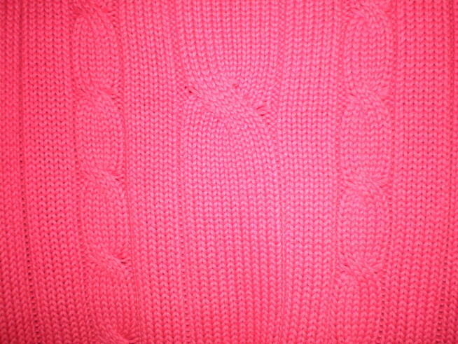 Sprzedam używany sweter damski w kolorze czerwonym