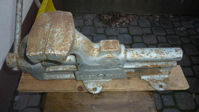 Niemieckie imadło ślusarskie, stalowe, kute HEUER PRIMUS.Waga