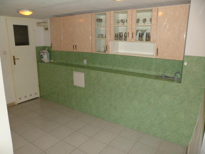 Dom w Aninie, idealny na firmę lub na firmę z zamieszkaniem