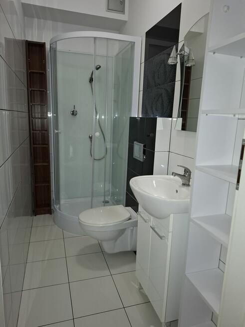 Samodzielny pokój z aneksem kuchennym