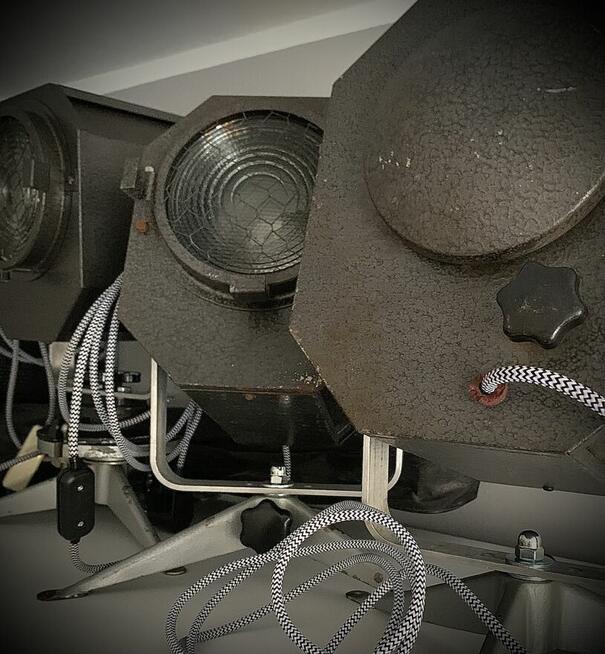 Lampa reflektor PRL teatralny loft vintage